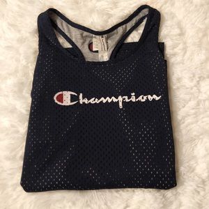 🌼 3 for 25$🌼 Champion top